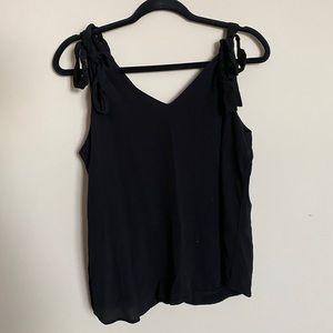 Black Tie Shoulders Flowy Top - Express